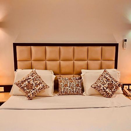 Hotel Bhoomivilas Agra  Ngoại thất bức ảnh