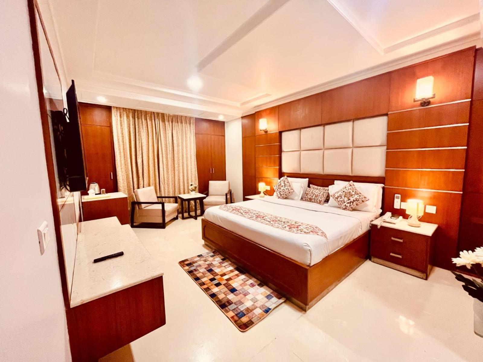 Hotel Bhoomivilas Agra  Ngoại thất bức ảnh